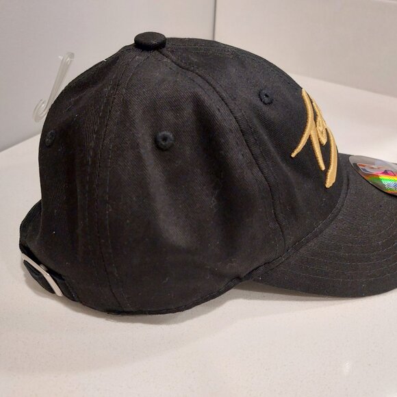 BNWT Youth Toronto Raptors Hat - Picture 5 of 5